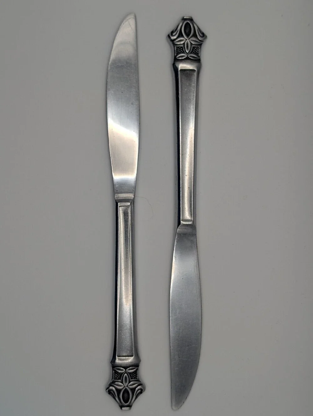 Ekco Eterna Padua Custom Stainless Japan Dinner Knife - Set of 2 |  2 of 2 | MCM